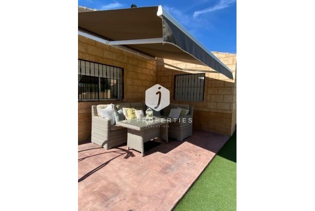 Resale - Villa -
Albatera - Campo De Albatera