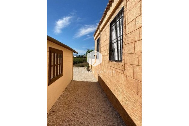 Resale - Villa -
Albatera - Campo De Albatera