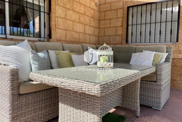 Resale - Villa -
Albatera - Campo De Albatera