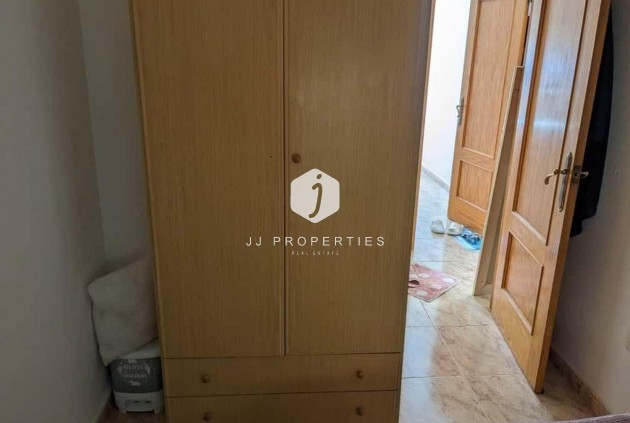 Resale - Apartment / flat -
Torrevieja - Playa del Cura