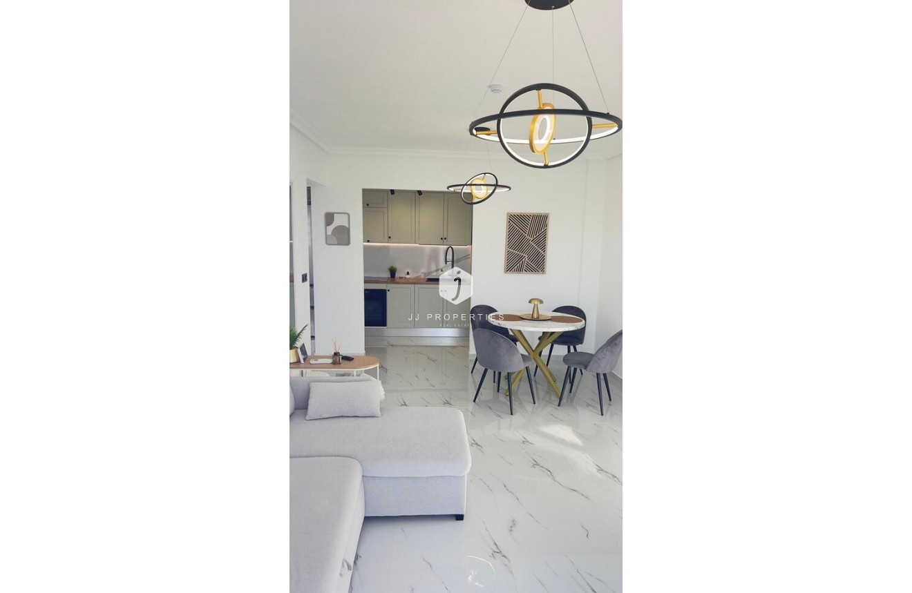 Resale - Apartment / flat -
Orihuela Costa - Costa Blanca