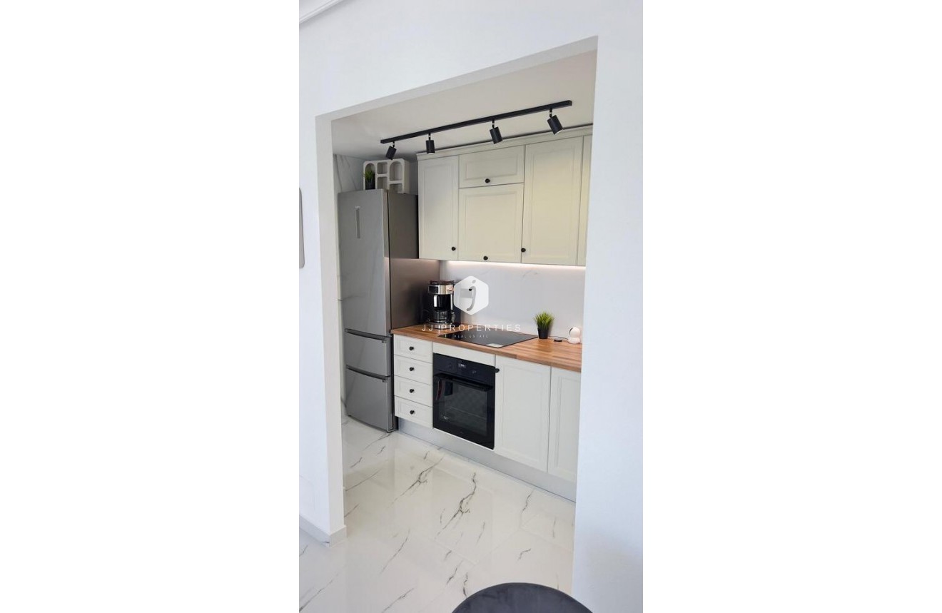 Resale - Apartment / flat -
Orihuela Costa - Costa Blanca