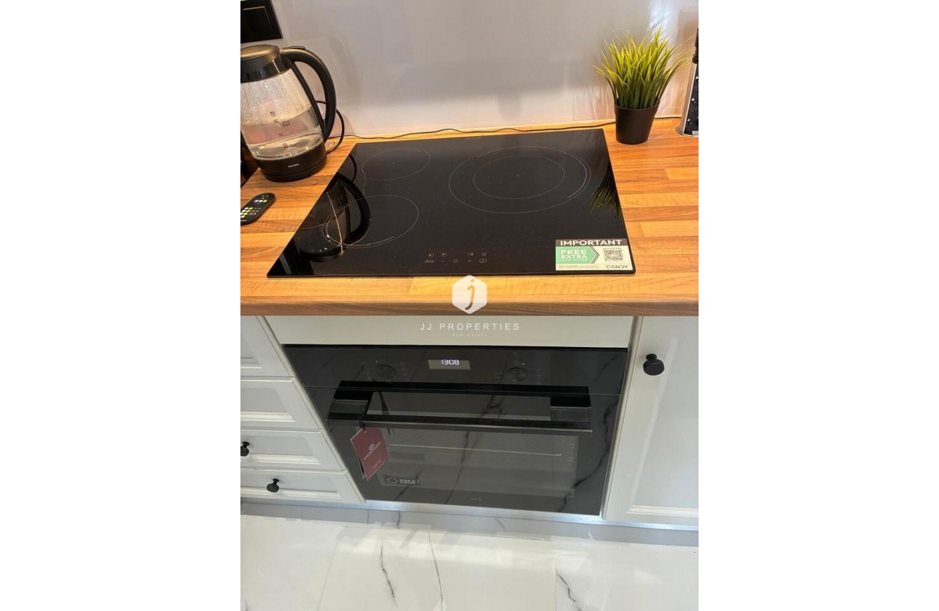 Resale - Apartment / flat -
Orihuela Costa - Costa Blanca