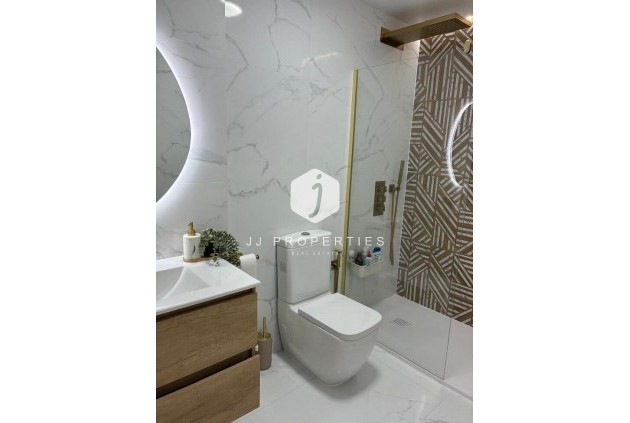 Resale - Apartment / flat -
Orihuela Costa - Costa Blanca