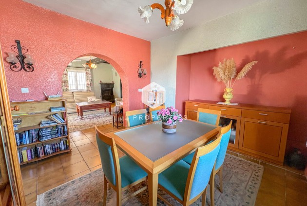 Resale - Villa -
Los Balcones - Costa Blanca