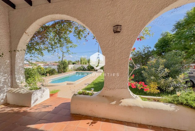 Resale - Villa -
Los Balcones - Costa Blanca