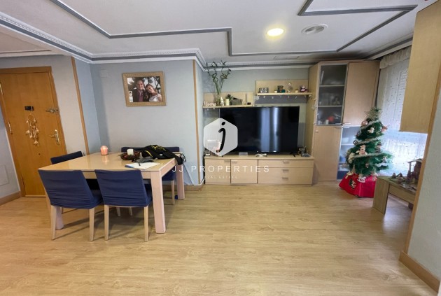 Resale - Apartment / flat -
Torrevieja - Costa Blanca