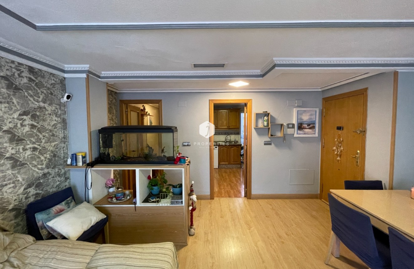 Resale - Apartment / flat -
Torrevieja - Costa Blanca