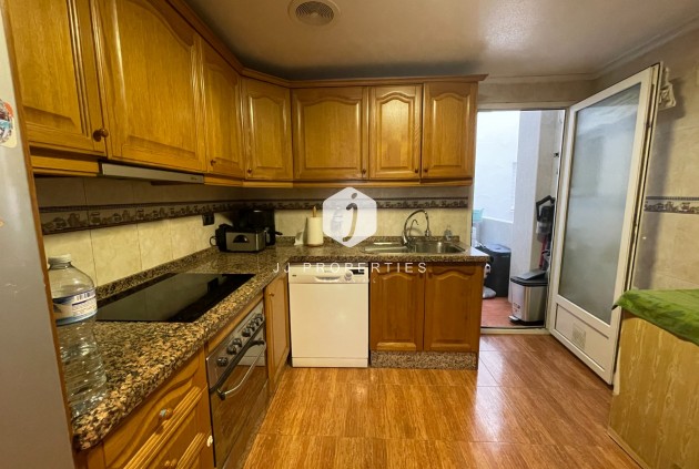 Resale - Apartment / flat -
Torrevieja - Costa Blanca