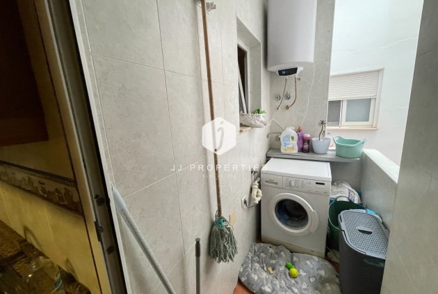 Resale - Apartment / flat -
Torrevieja - Costa Blanca