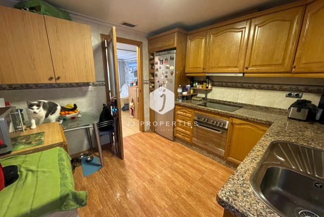 Resale - Apartment / flat -
Torrevieja - Costa Blanca