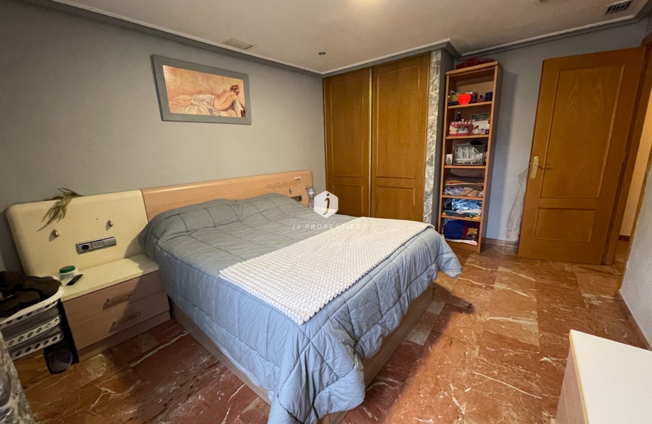 Resale - Apartment / flat -
Torrevieja - Costa Blanca