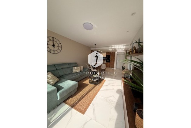 Resale - Apartment / flat -
Guardamar del Segura - Costa Blanca