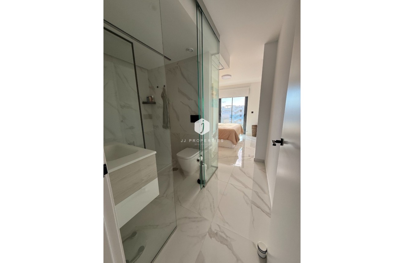 Resale - Apartment / flat -
Guardamar del Segura - Costa Blanca