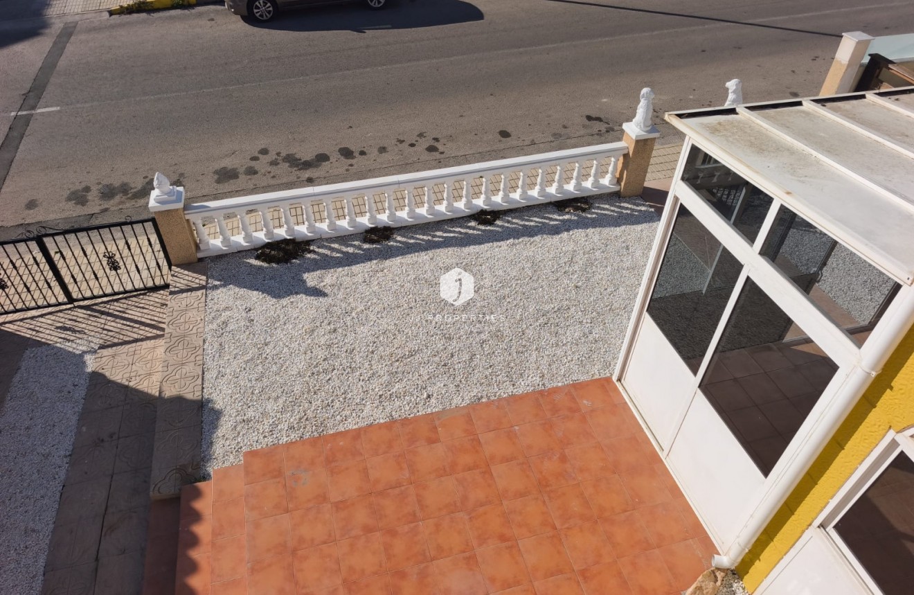 Resale - Bungalow -
Orihuela Costa - Costa Blanca
