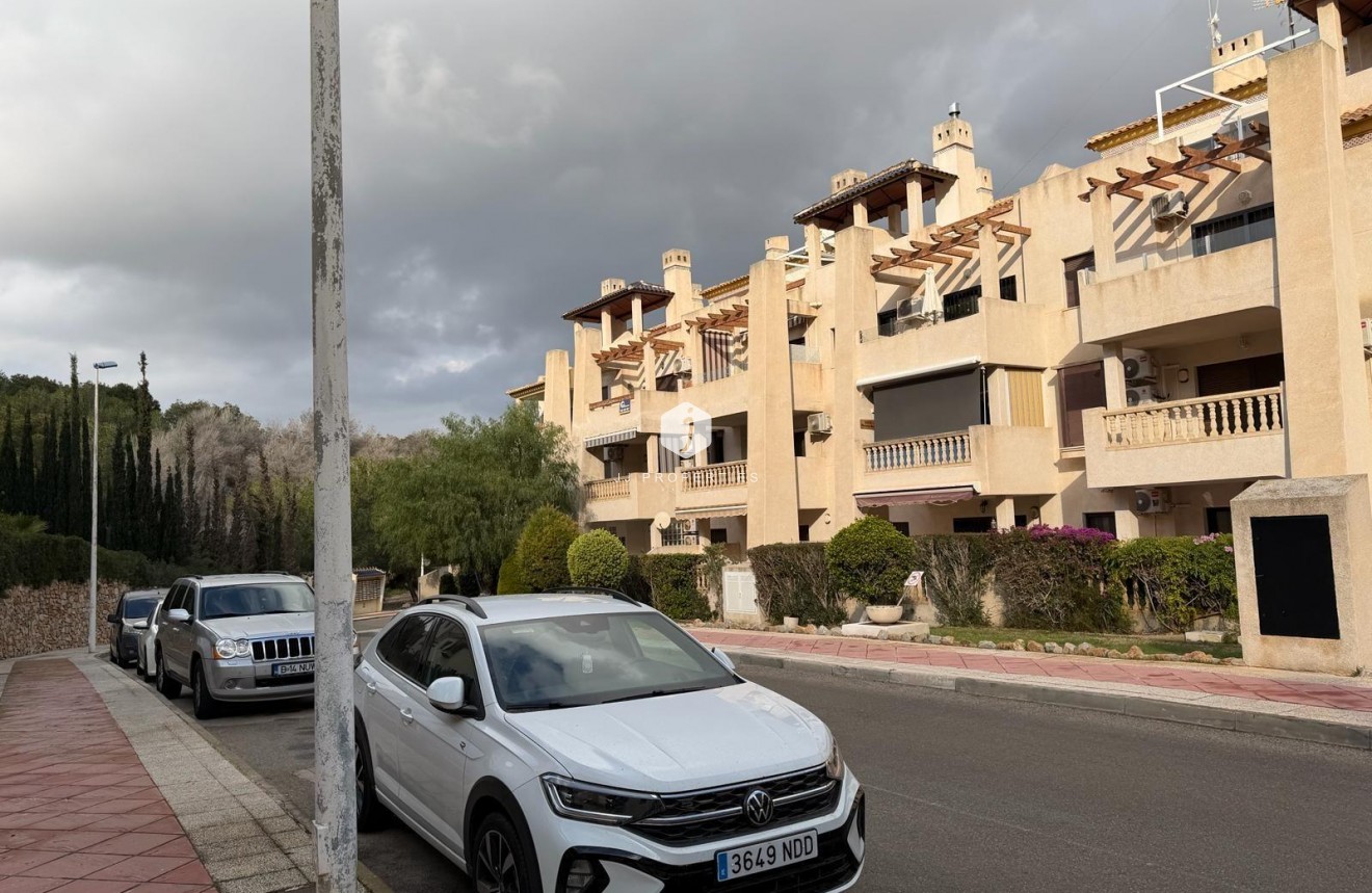 Resale - Apartment / flat -
Orihuela Costa - Las Ramblas