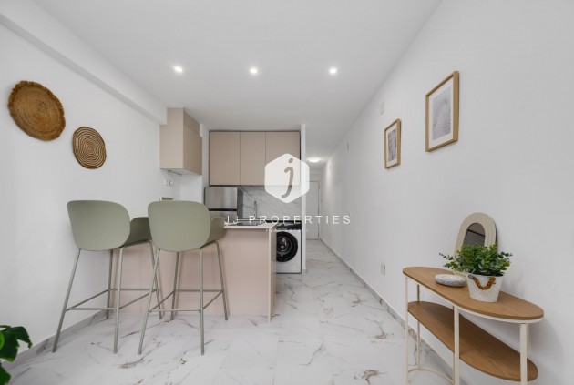 Resale - Apartment / flat -
Torrevieja - Cabo cervera