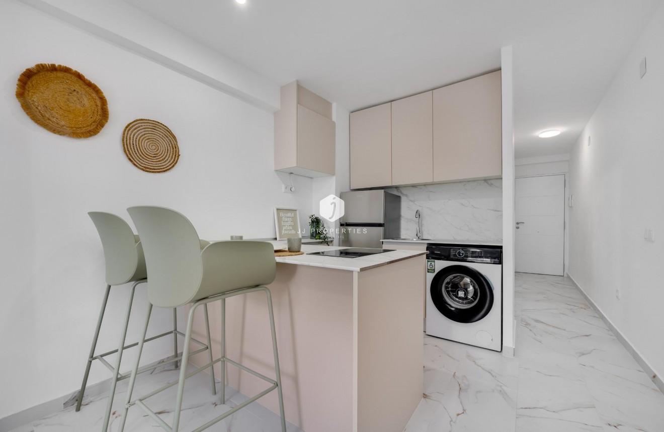 Resale - Apartment / flat -
Torrevieja - Cabo cervera