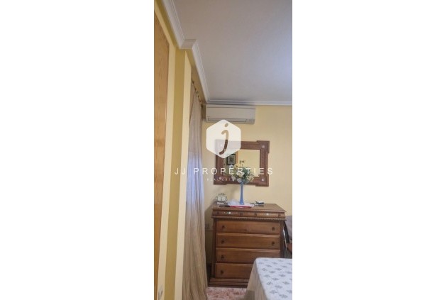 Resale - Apartment / flat -
Torrevieja - La Mata Pueblo