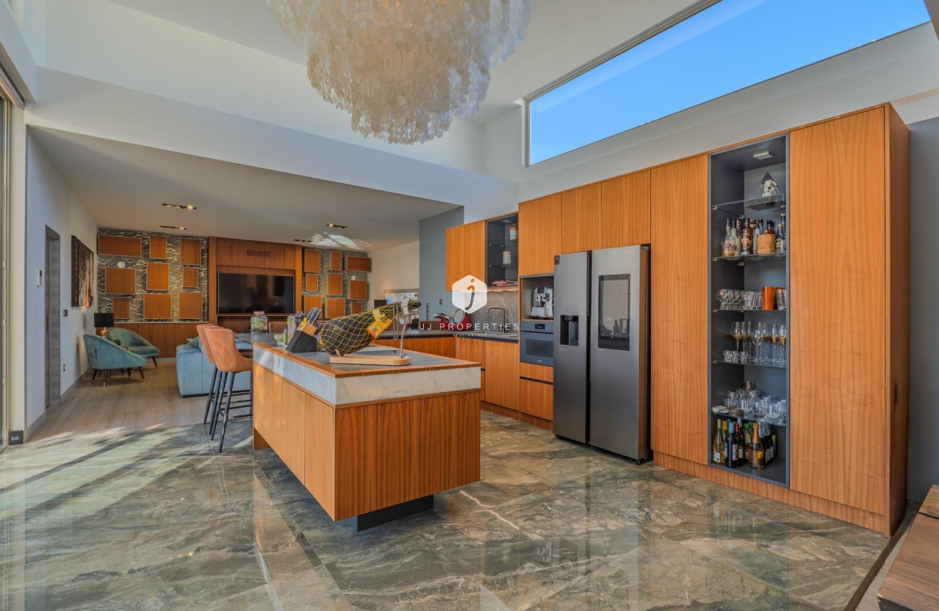 Resale - Villa -
Benijofar - Residencial Benimar