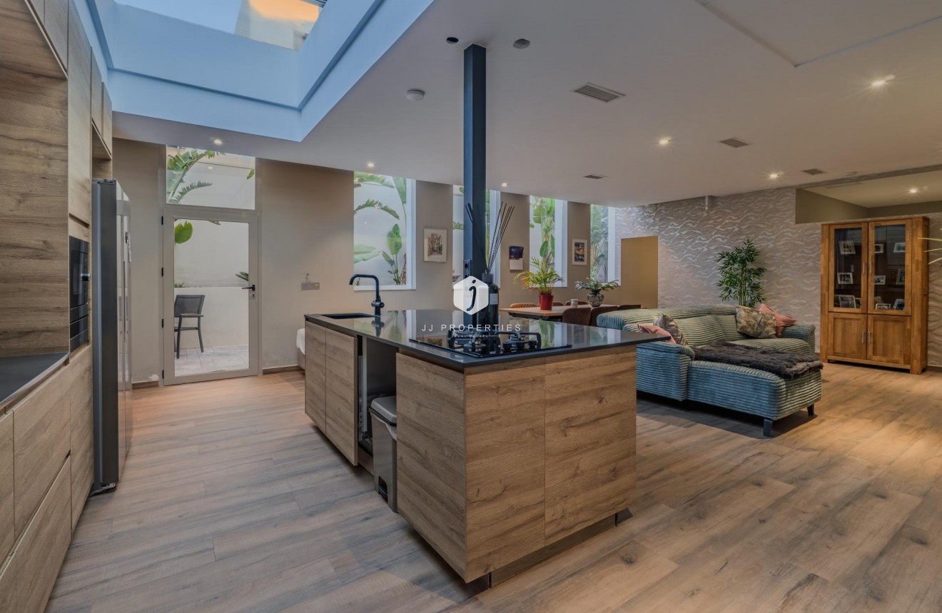 Resale - Villa -
Benijofar - Residencial Benimar