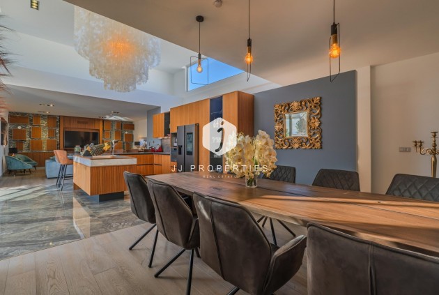 Resale - Villa -
Benijofar - Residencial Benimar