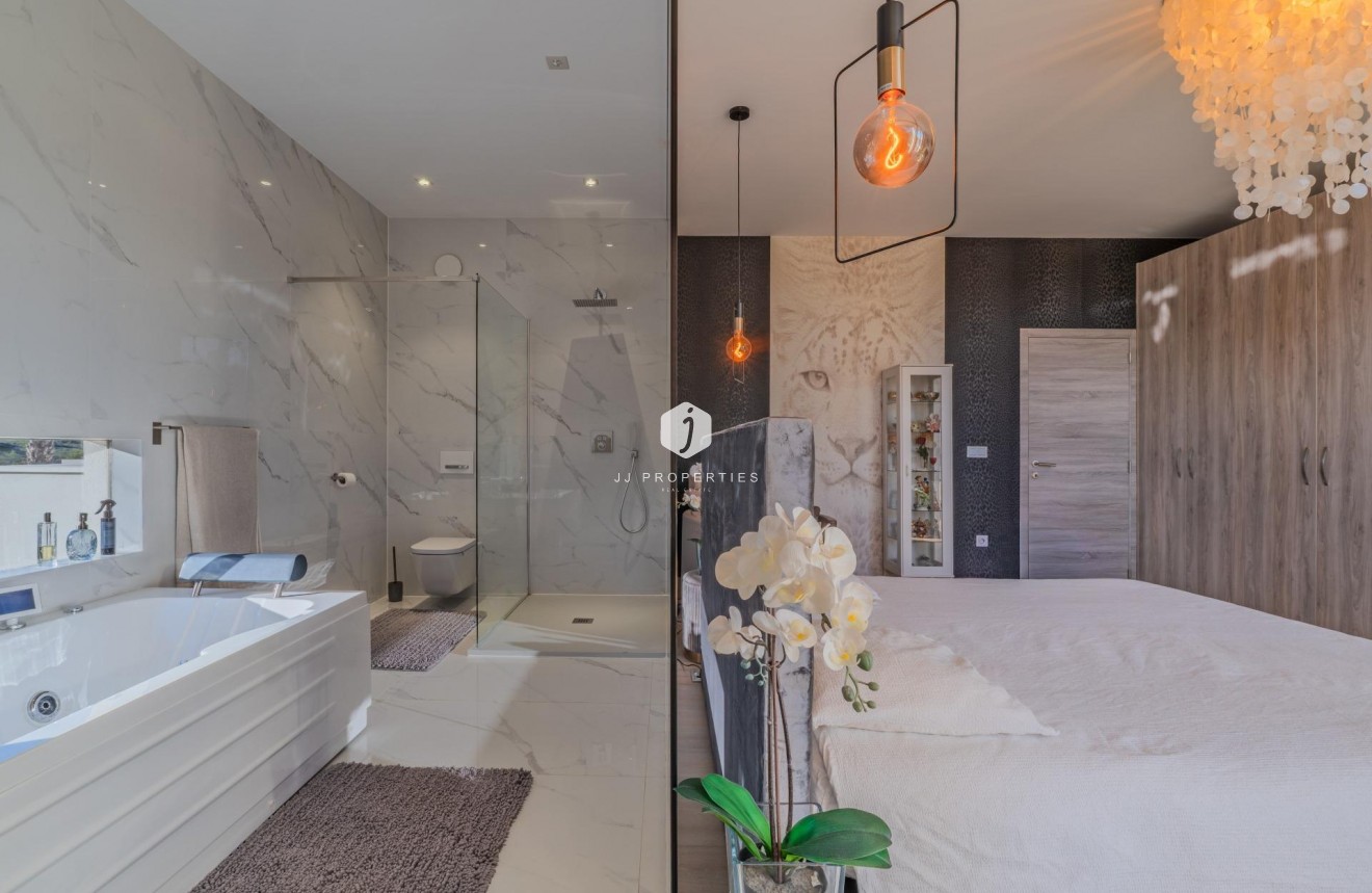 Resale - Villa -
Benijofar - Residencial Benimar