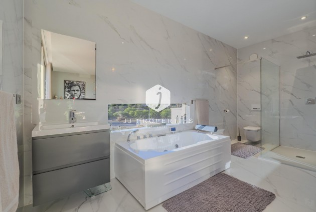 Resale - Villa -
Benijofar - Residencial Benimar