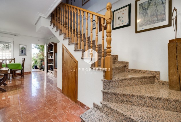 Resale - Villa -
Orihuela Costa - Costa Blanca