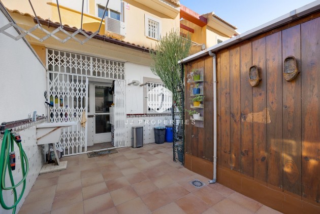 Resale - Villa -
Orihuela Costa - Costa Blanca