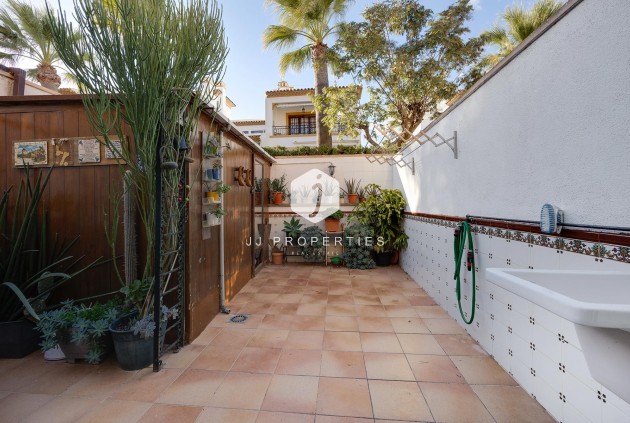 Resale - Villa -
Orihuela Costa - Costa Blanca