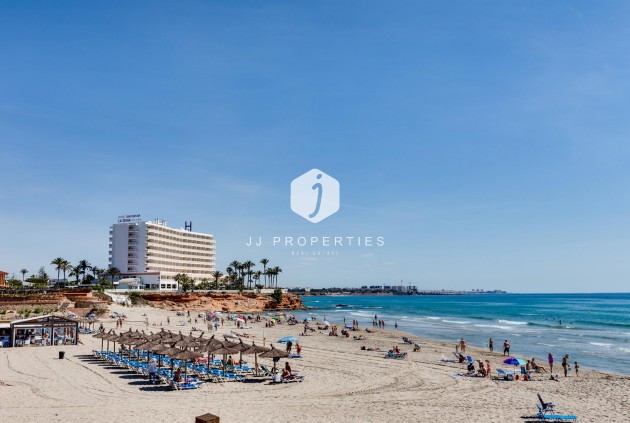 Resale - Villa -
Orihuela Costa - Costa Blanca