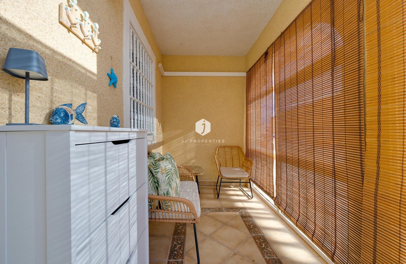 Resale - Villa -
Torrevieja - Costa Blanca