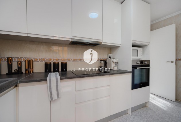 Resale - Villa -
Torrevieja - Costa Blanca