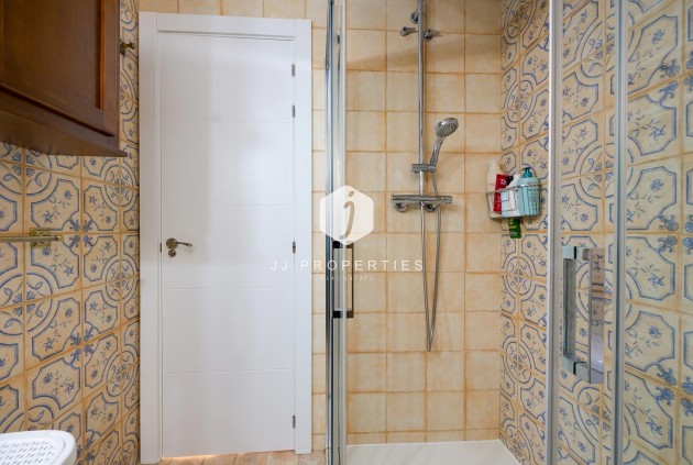 Resale - Villa -
Torrevieja - Costa Blanca