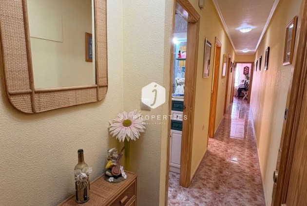 Resale - Apartment / flat -
Torrevieja - Costa Blanca