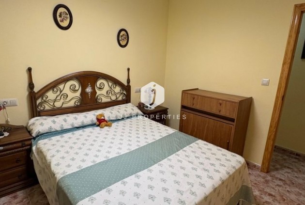 Resale - Apartment / flat -
Torrevieja - Costa Blanca