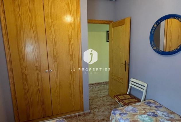 Resale - Apartment / flat -
Torrevieja - Costa Blanca