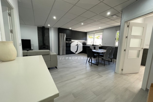 Resale - Chalet -
Algorfa - Inland