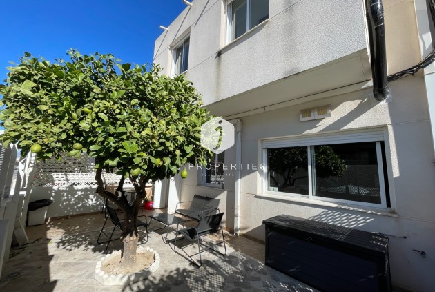 Resale - Chalet -
Algorfa - Inland