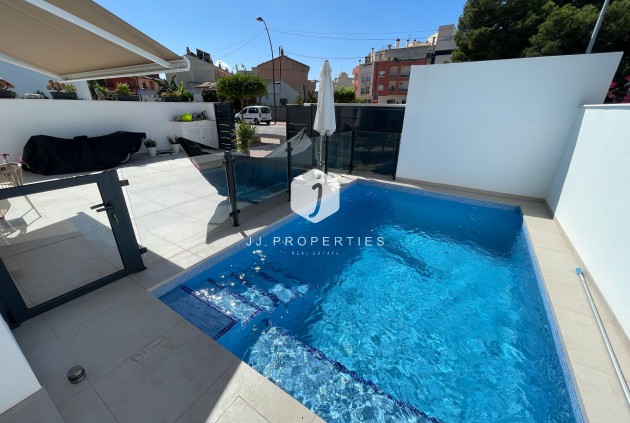 Resale - Villa -
Formentera del Segura - Costa Blanca