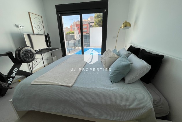 Resale - Villa -
Formentera del Segura - Costa Blanca