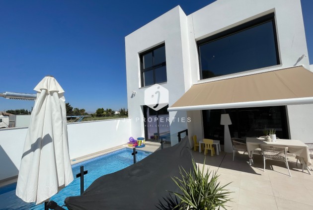 Resale - Villa -
Formentera del Segura - Costa Blanca