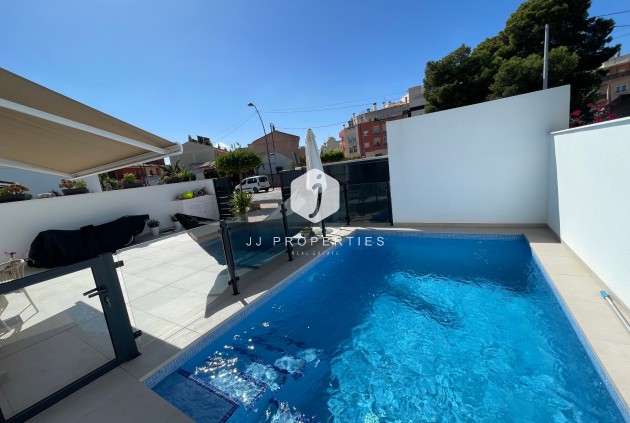 Resale - Villa -
Formentera del Segura - Costa Blanca