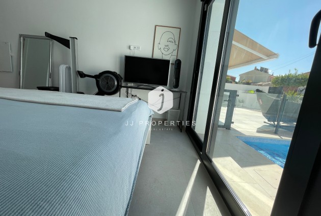 Resale - Villa -
Formentera del Segura - Costa Blanca