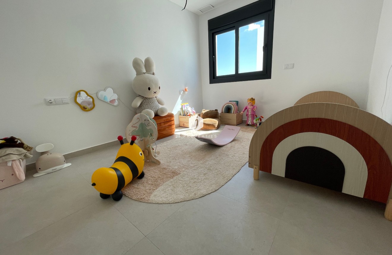 Resale - Villa -
Formentera del Segura - Costa Blanca