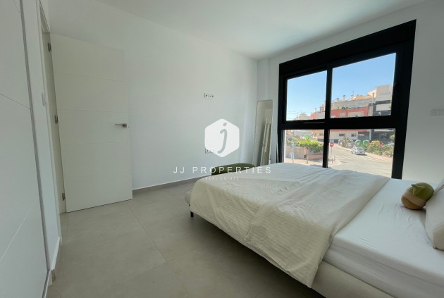 Resale - Villa -
Formentera del Segura - Costa Blanca