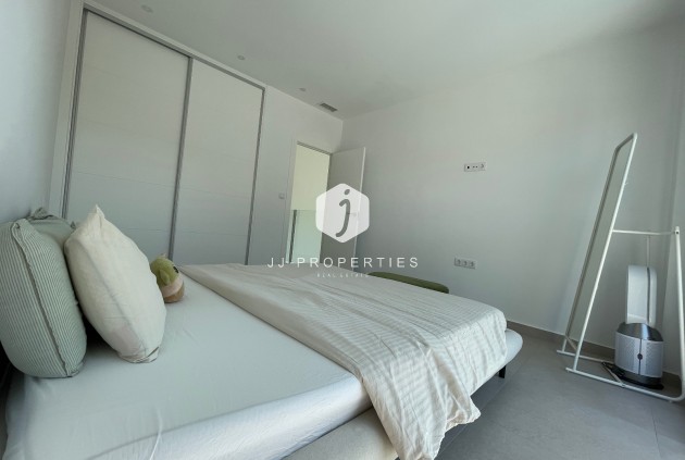 Resale - Villa -
Formentera del Segura - Costa Blanca