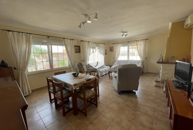 Resale - Villa -
Benijofar - Costa Blanca