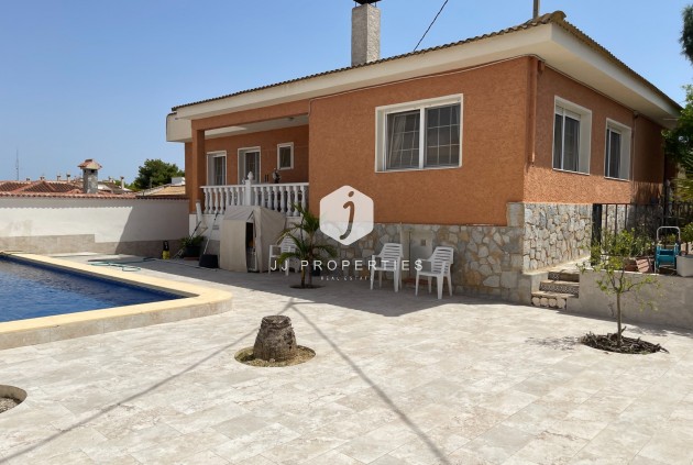 D'occasion - Villa -
Benijofar - Costa Blanca